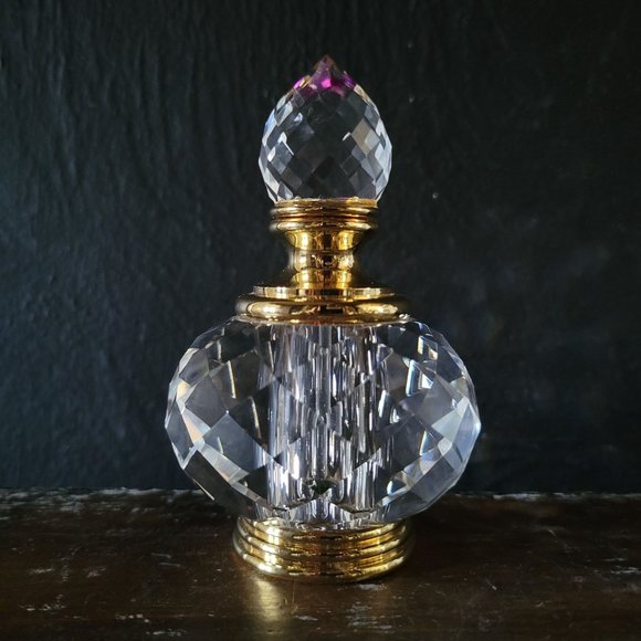 Lead Crystal Perfume Bottle with Glass Dauber Highly Faceted - Picture 1 of 7
